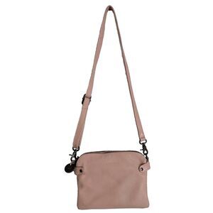 Wanderers Travel Co Venetian Passport Crossbody Bag Wristlet Blush Pink Leather